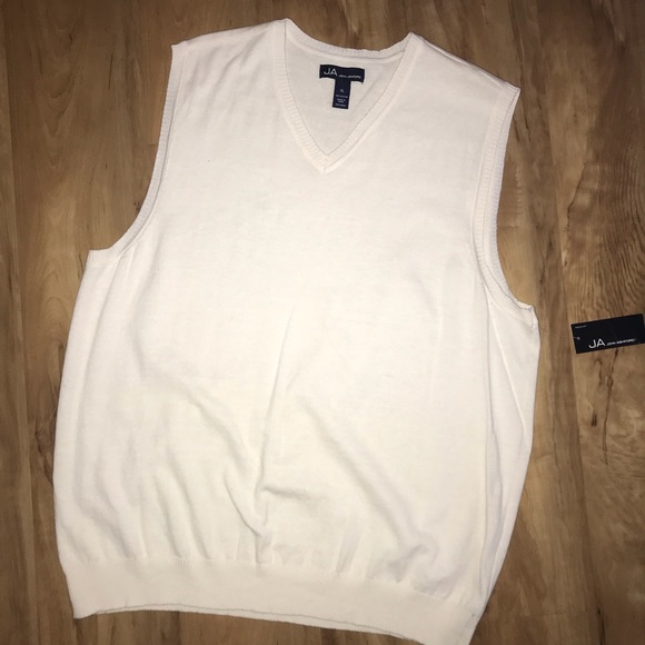 Mens white sweater vest Clearance